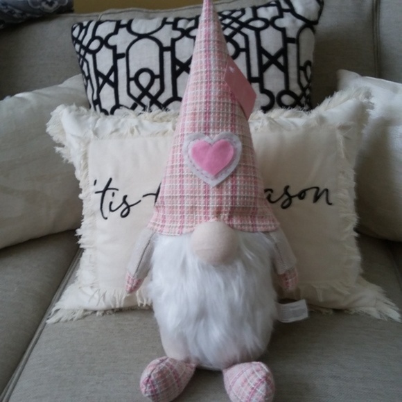 Boutique Other - NWT! Extra LARGE 19" Shabby HEART GNOME Tweed HAT